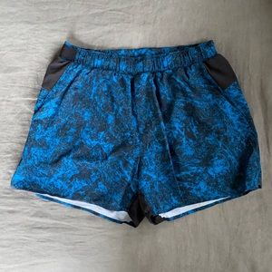 Lulu Lemon 5” surge shorts w/ liner